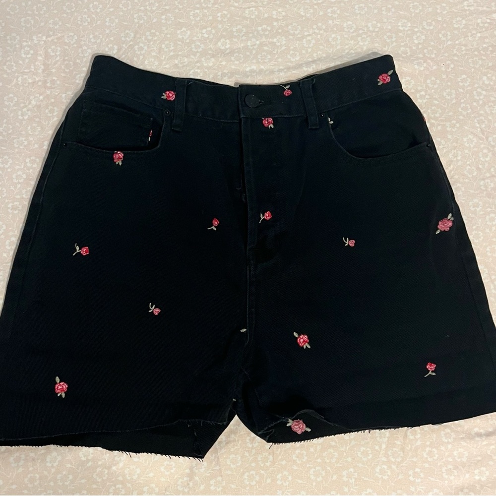 PacSun Jean shorts, black with rose embroidered